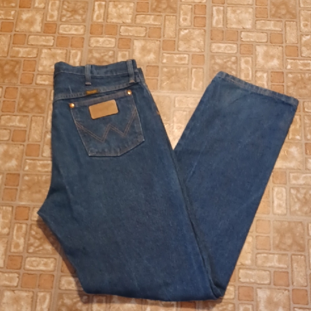 Wrangler Blue Straight Leg Jeans Classic Style 34x34 Mens Jeans